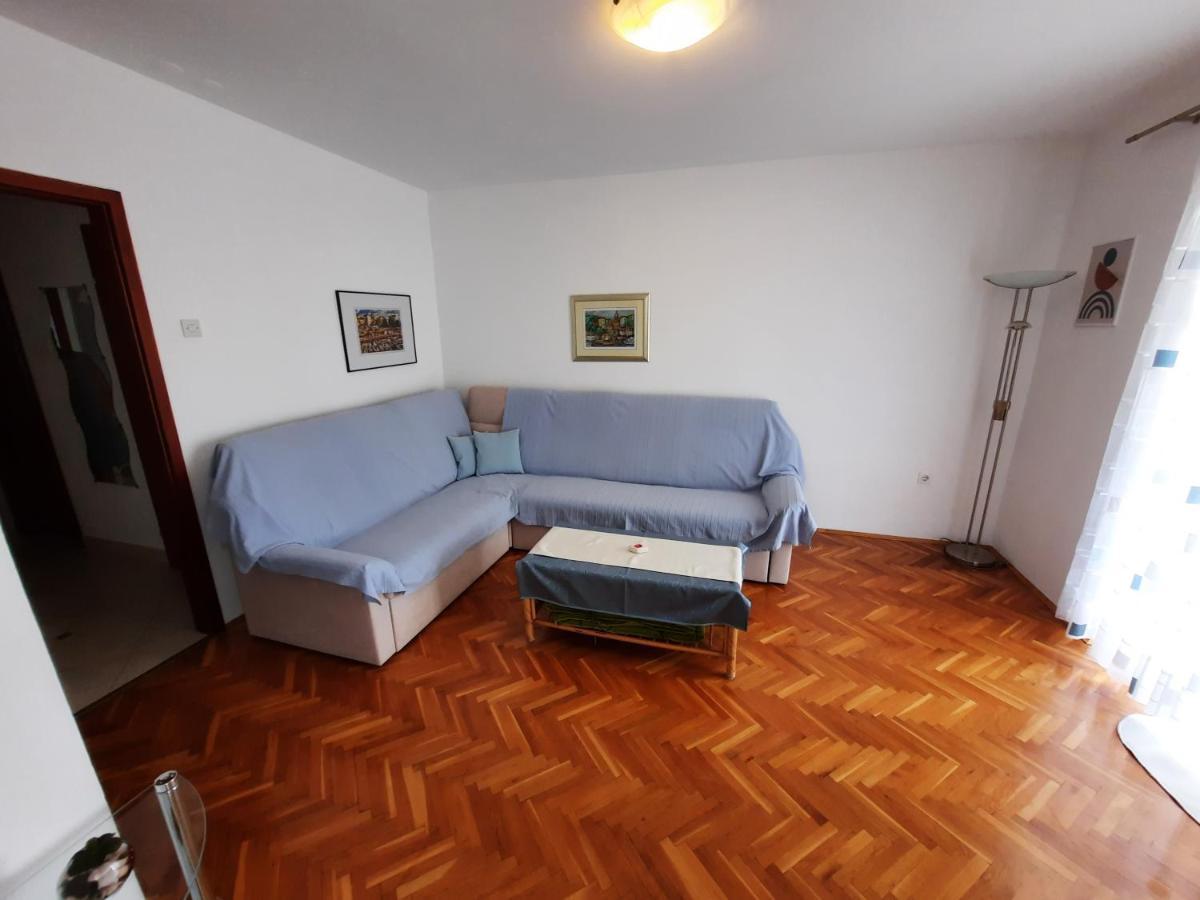 Apartman Lovran Eksteriør bilde